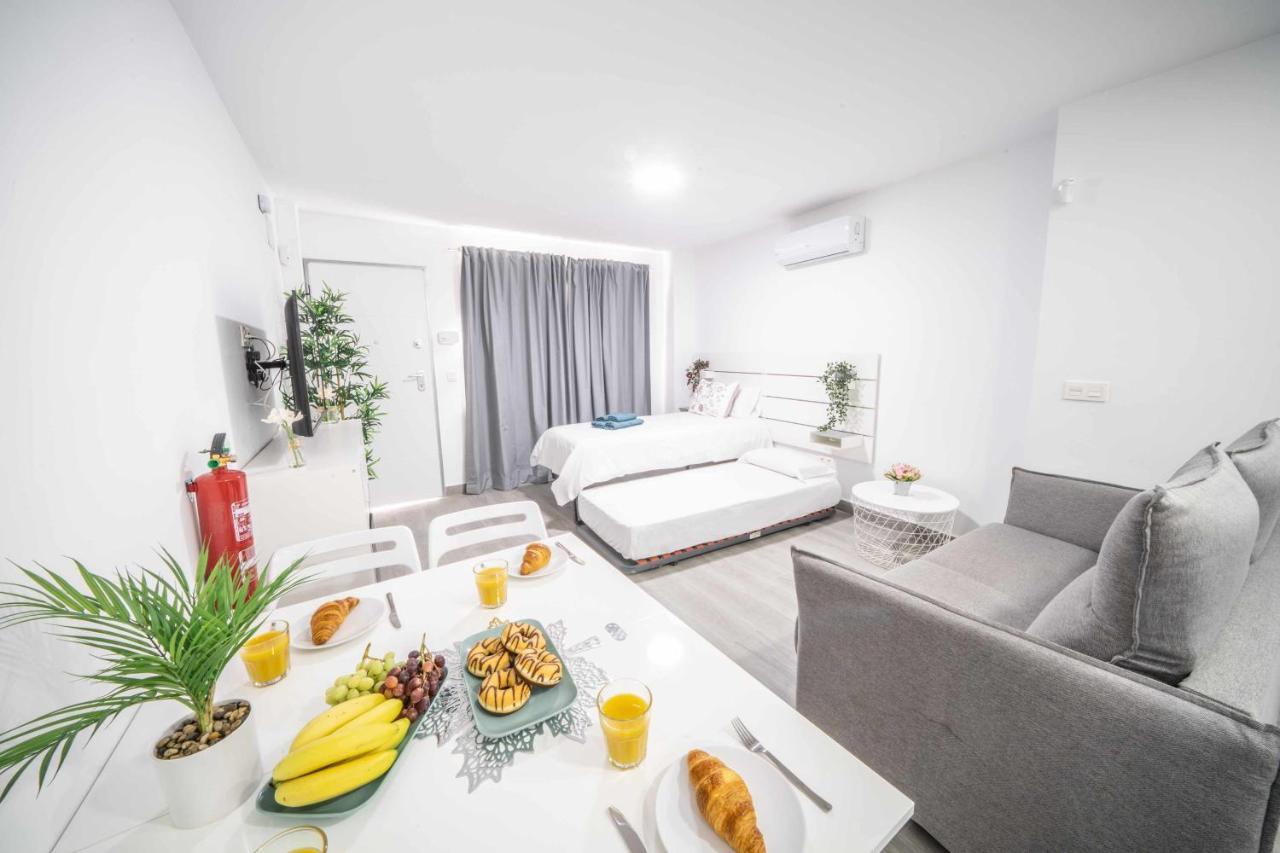 Balneario Pedregalejo Loft A Apartment Malaga Ngoại thất bức ảnh